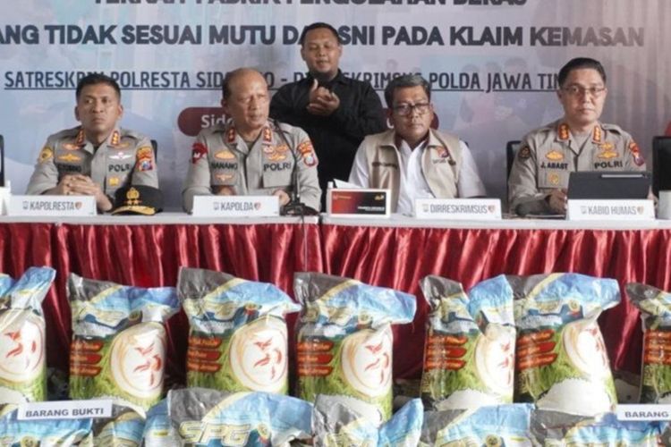 Modus Baru Beras Oplosan di Sidoarjo: Kualitas Medium Dijual Premium