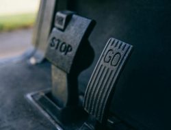 Gejala Mobil Overheat, Waspadai Sebelum Terlambat!