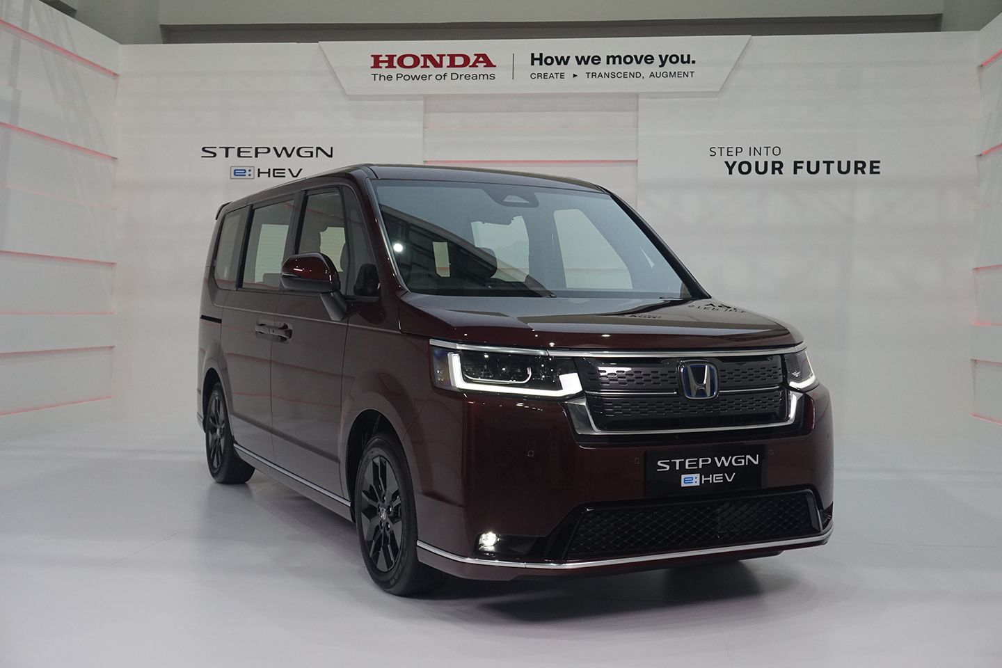 Honda Step Wgn e:HEV Akhirnya Tiba, Ingin Uji Coba? Masih Ada di GIIAS 2025