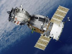 Cara Mengirim Satelit ke Luar Angkasa