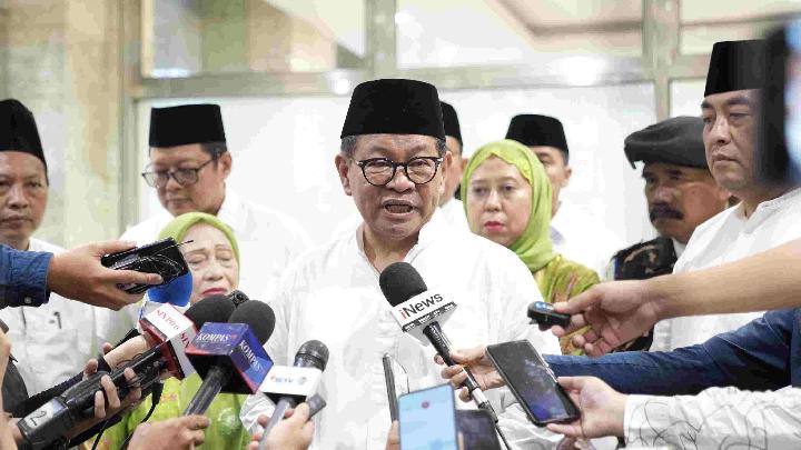 Gubernur Pramono Menerima Pengunduran Diri Direktur Food Station