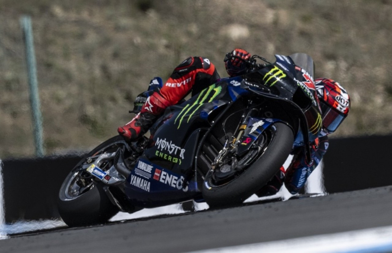 Augusto Fernandez Bocorkan Pengembangan Mesin V4 Yamaha MotoGP
