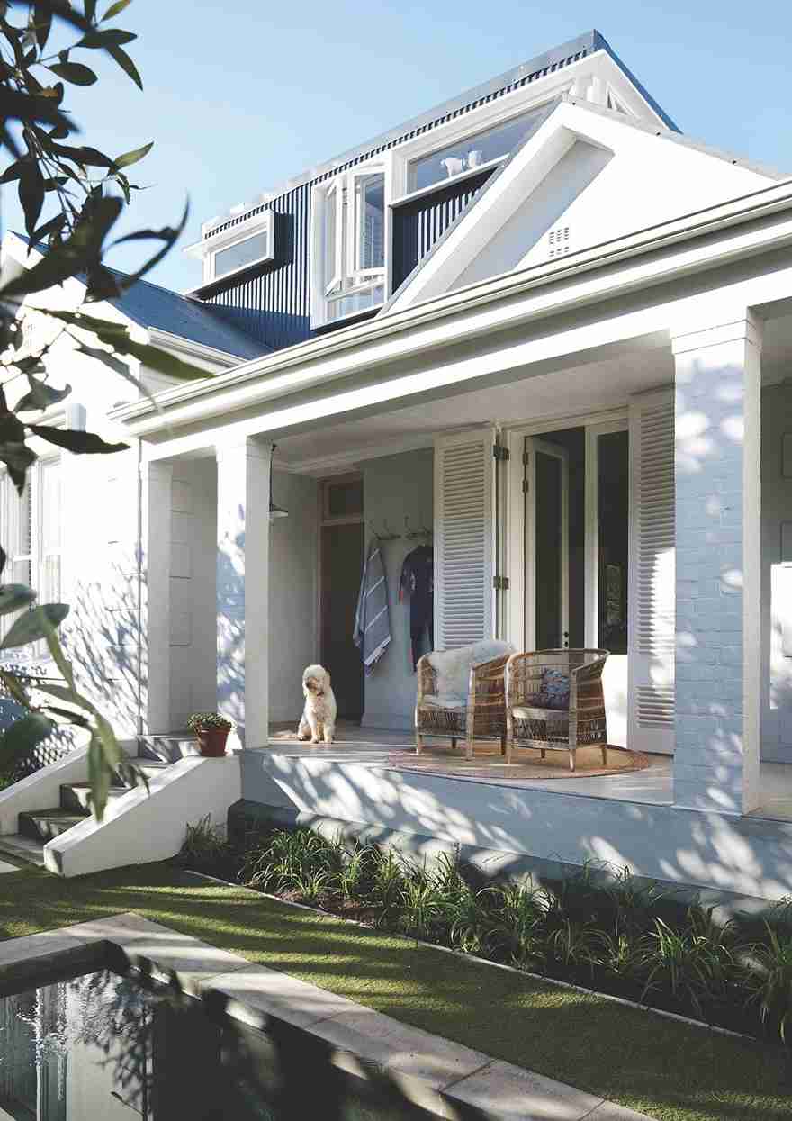 6 Unsur Penting dalam Arsitektur Rumah Belanda Modern