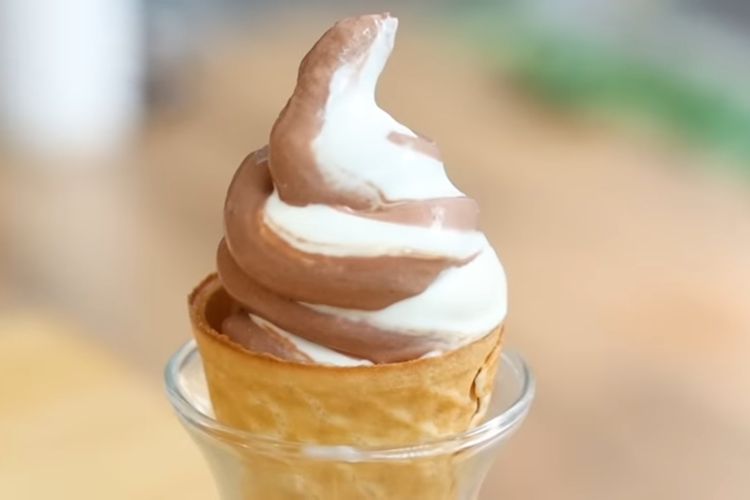 Rahasia Es Krim Lembut ala Devina: Resep Vanilla dan Cokelat Ovomaltine Sederhana, Gagal? Tidak!