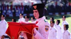 Nurul Chintya Bawa Baki di Upacara 17 Agustus 2025 Tidore