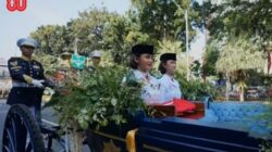 Bendera Pusaka dan Teks Proklamasi Diantarkan Paskibraka Naik Kereta Kencana ke Istana Negara