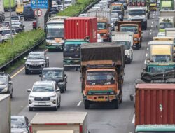 5 Tips Aman Berkendara di Jalan Tol, Sampai Tujuan Selamat