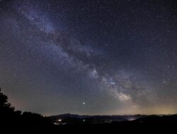 7 Fakta Menarik Hujan Meteor Perseid yang Wajib Diketahui!