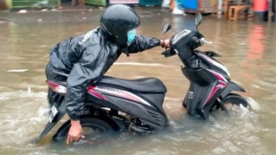 Kaliper Motor Tenggelam Saat Hujan, Minyak Rem Harus Segera Diganti?
