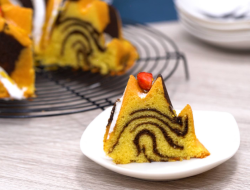 Resep Marmer Cake Lembut dan Moist, Praktis Dibuat!