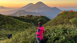 6 Tempat Terbaik Menyaksikan Matahari Terbit di Jawa Tengah, Jadwalkan Sekarang