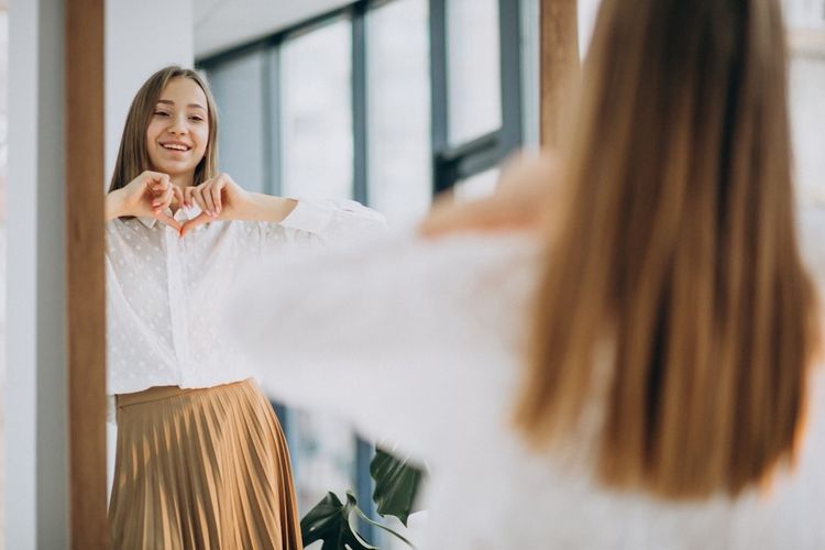 10 Kebiasaan yang Harus Dihentikan untuk Tampil Lebih Muda dalam Sebulan