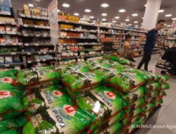 HET Beras Baru Ditetapkan Bapanas, Siap Diterapkan Segera?