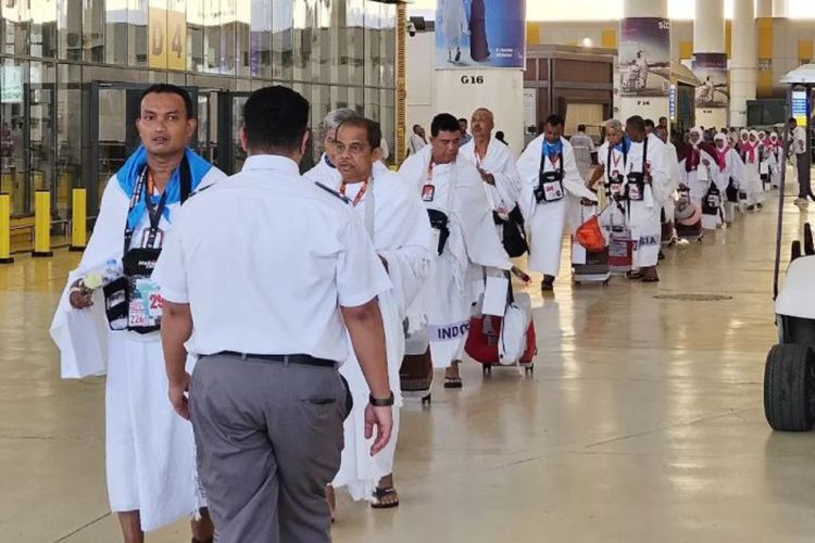 Kebijakan Haji 2025: Kuota, Biaya, dan Peran Swasta