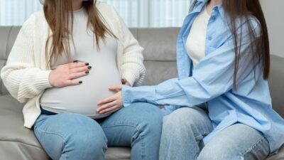 Penelitian: Ibu Pengganti Lebih Rentan Alami Gangguan Mental