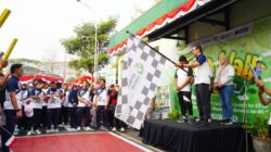 Peringati Ulang Tahun, Petrokimia Gresik Gelar Jalan Sehat dengan Ribuan Warga Gunungsari dan Babat