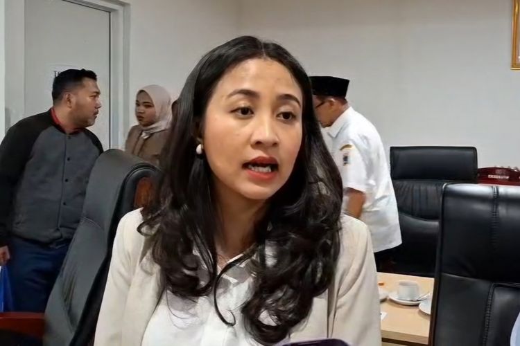 Ketua Pansus Raperda Kawasan Tanpa Rokok Tegur SKPD yang Sering Tak Hadir