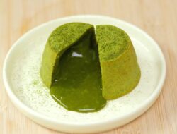 Resep Matcha Lava Cake Chef Luvita Ho, Dessert Lezat yang Bisa Kamu Buat di Rumah Resep Matcha Lava Cake Chef Luvita Ho, Dessert Lezat yang Bisa Kamu Buat di Rumah