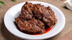 Hanya Rendang? Ini Daftar Makanan Khas Sumatra Barat yang Harus Dicoba