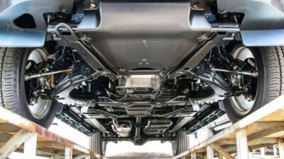 Perawatan Berkala, Ini Fungsi Gardan Mobil