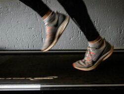 Manfaat Burpee: Cara Efisien Bakar Lemak