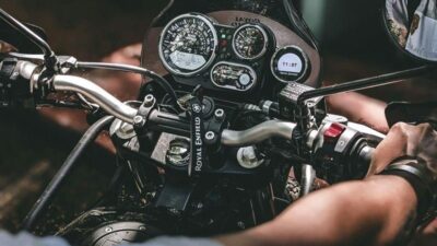 Cara Menggunakan Engine Brake pada Motor Kopling