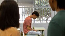 9 Ucapan Guru Zaman Dahulu yang Bisa Mengganggu Anak Sekarang