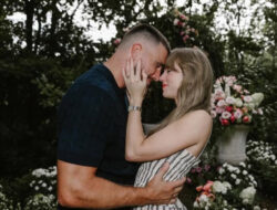 Selamat! Taylor Swift dan Travis Kelce Pacaran Resmi