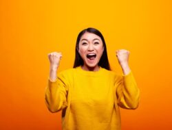 6 Zodiak Tiongkok Paling Beruntung dan Menarik Keberlimpahan di Agustus 2025