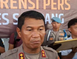 Oknum Aparat Desa di Sampang Diduga Lakukan Pungli PTSL Oknum Aparat Desa di Sampang Diduga Lakukan Pungli PTSL