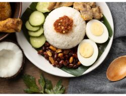 3 Rekomendasi Kuliner Menarik di Penang, Pilih Nasi Lemak atau Nasi Kandar?