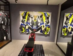 Di Sini, Konsumen Bisa Buat Racing Suit Sesuai Bentuk Tubuh