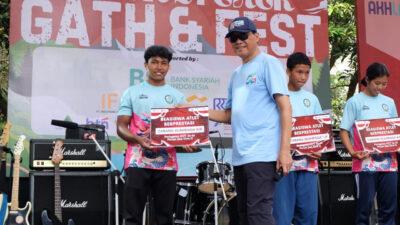 Jasa Tirta II Berikan Beasiswa Atlet Berprestasi, Dorong Pendidikan Muda Indonesia