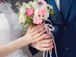 200 Kutipan Pernikahan Romantis yang Menyentuh Hati 200 Kutipan Pernikahan Romantis yang Menyentuh Hati