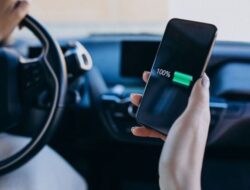 6 Tips Cerdas Jaga Kesehatan Baterai Ponsel Tahun 2025, Jangan Ngecas Semalaman!