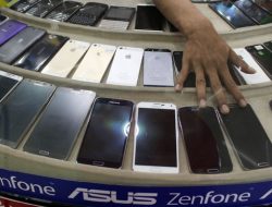 Ciri HP Palsu yang Harus Diketahui Ciri HP Palsu yang Harus Diketahui