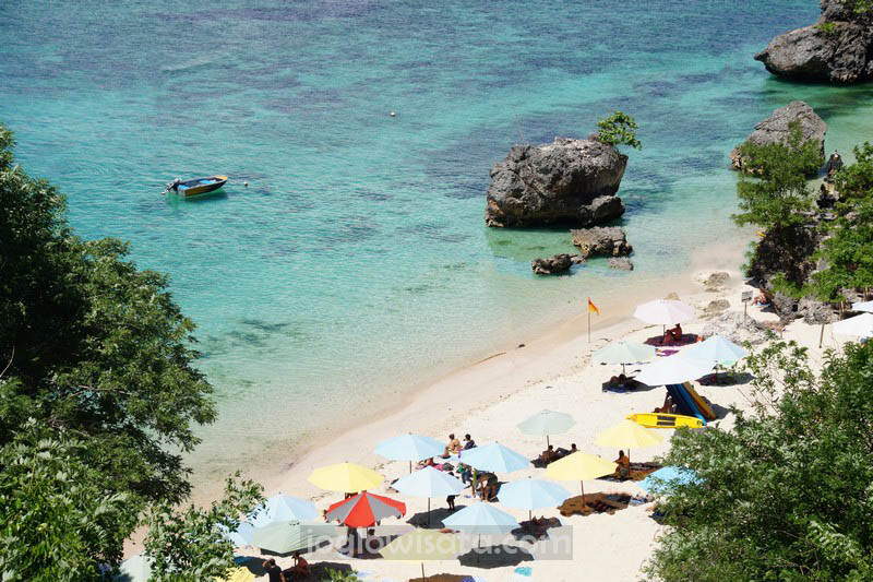 Ciri Khas Pantai Padang di Bali yang Membuat Wisatawan Ingin Kembali