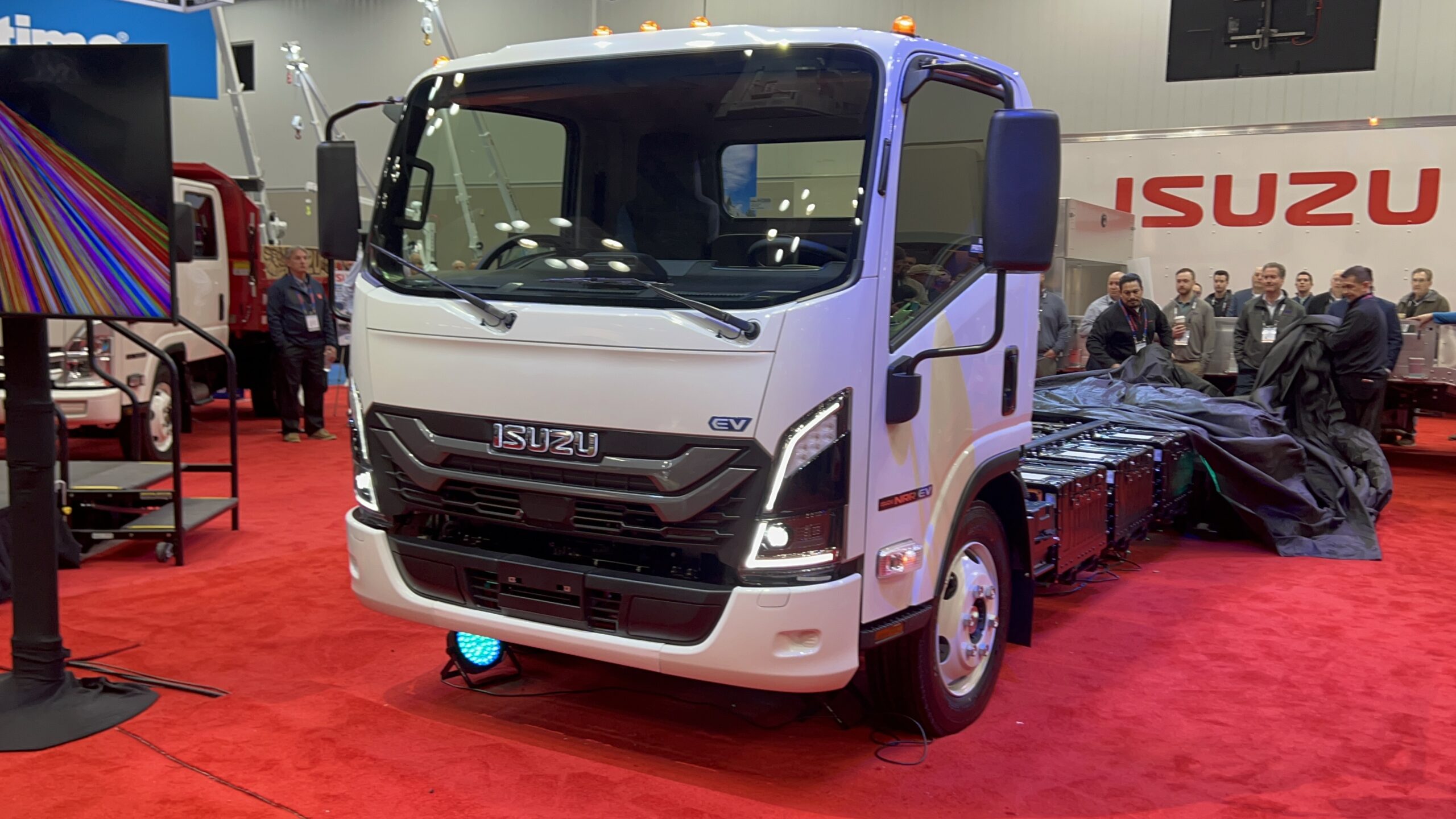 Isuzu Panther Diesel: Raja Mobil Keluarga yang Masih Diminati!