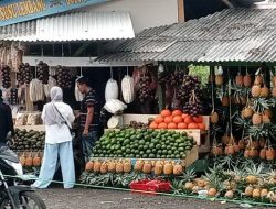 Penertiban Jalur Ciater Subang Berjalan Lancar, Banyak Pedagang Bongkar Bangunan Sendiri