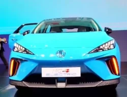 MG 4 EV: Mobil Listrik Sporty dengan Teknologi Cerdas untuk Urbanitas Modern MG 4 EV: Mobil Listrik Sporty dengan Teknologi Cerdas untuk Urbanitas Modern