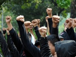 Aksi Ormas Lindungi Nasabah Kredit Kendaraan yang Macet Mengganggu Industri Otomotif