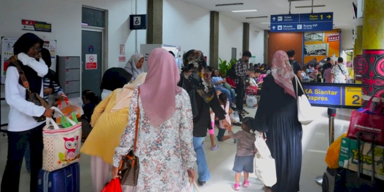 Isi Libur HUT RI, KA Siantar Ekspres Jadi Favorit