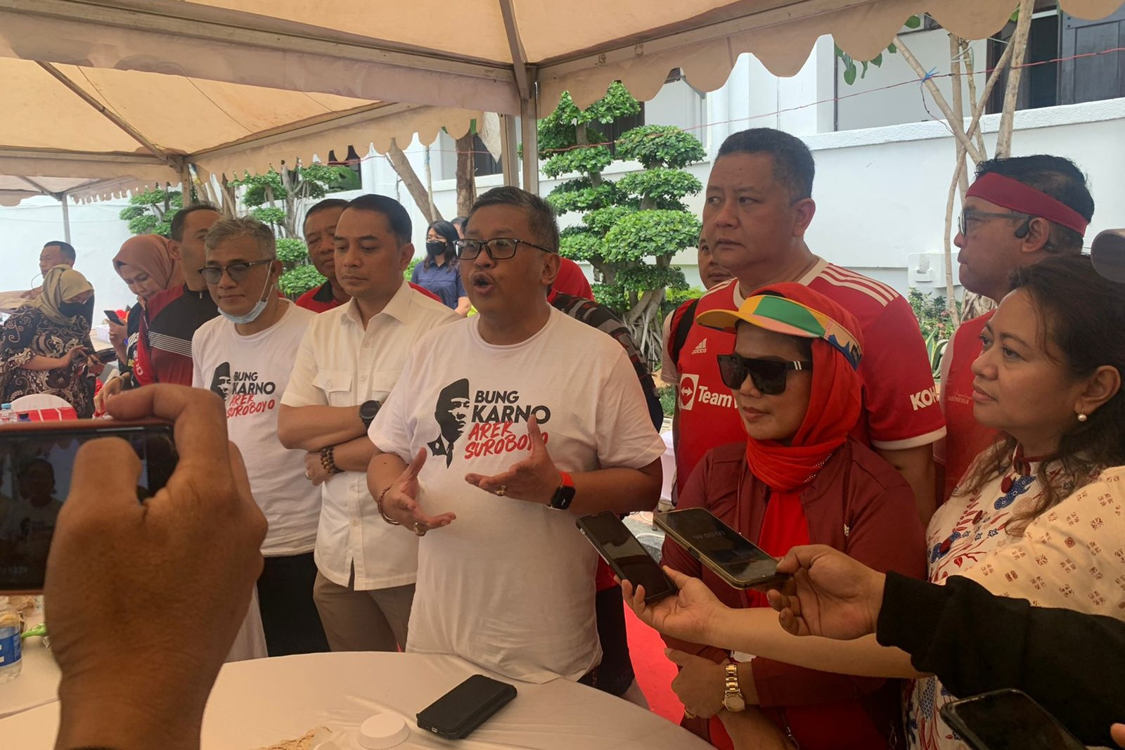 KPK Tidak Bisa Berdaya, Hasto Dapat Amnesti dari Prabowo, PDIP Negasi Pembahasan Transaksi Politik dengan Sufmi Dasco