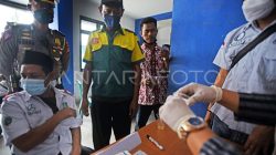 Mendes-PDT: Seluruh Kades Banten Jalani Tes Urine, Tegakkan Perang Melawan Narkoba di Desa