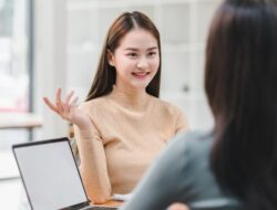 Bahasa Gaul TikTok Diakui Cambridge: Skibidi Toilet hingga Delulu K-Pop