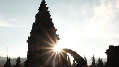 8 Anak Berambut Gimbal Ikut Ruwatan di Festival Budaya Dieng