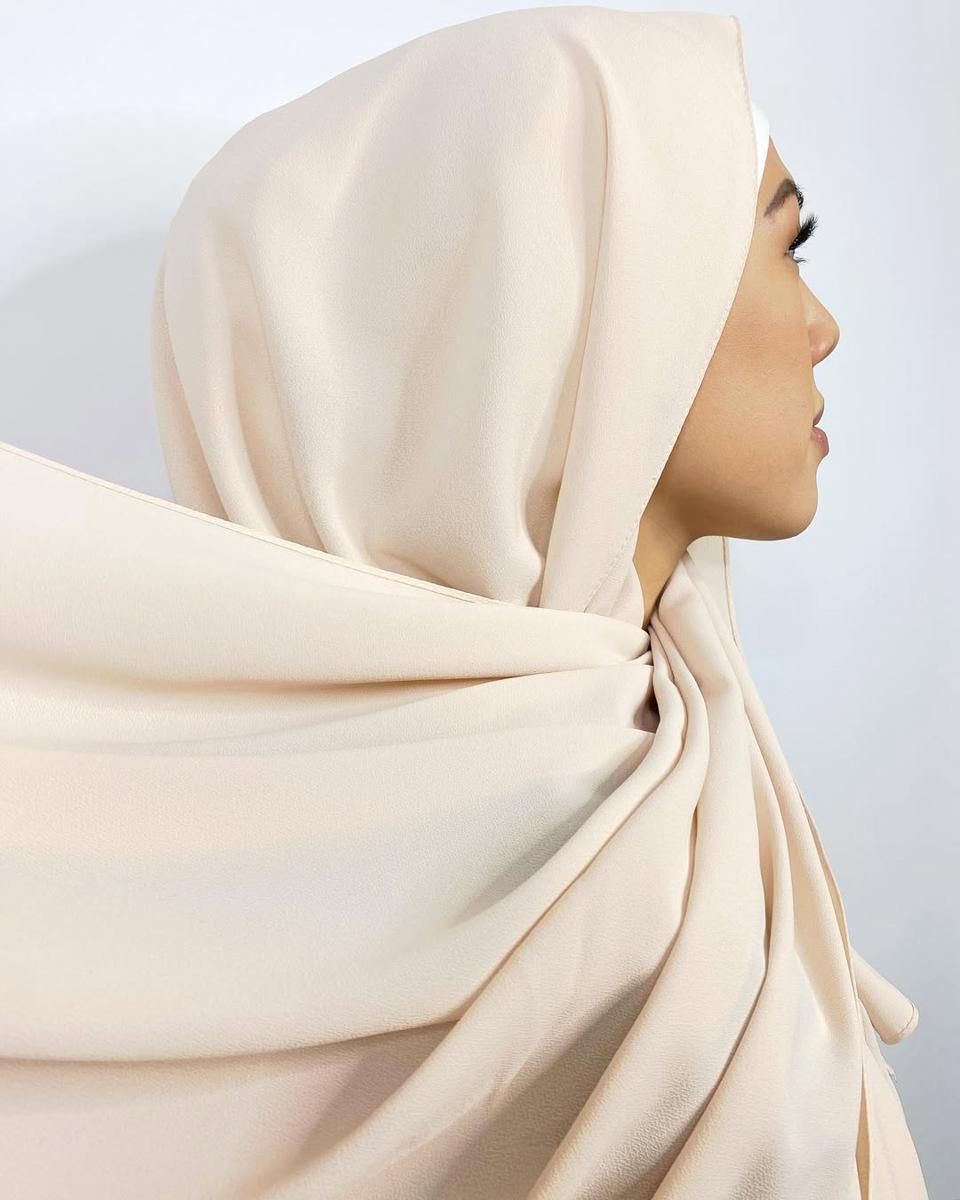 5 Warna Hijab yang Perlu Dihindari untuk Kulit Sawo Matang, Cek Sekarang!