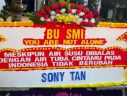 Dibanjiri Karangan Bunga, Sri Mulyani Ucapkan Terima Kasih Dibanjiri Karangan Bunga, Sri Mulyani Ucapkan Terima Kasih