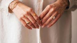 4 Tips Pilih Perhiasan Sesuai Warna Kulit, Tampil Mencolok