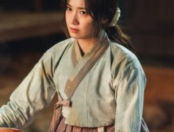 7 Tingkah Lucu Ji Young Terjebak di Joseon di Bon Appetit, Tuanku